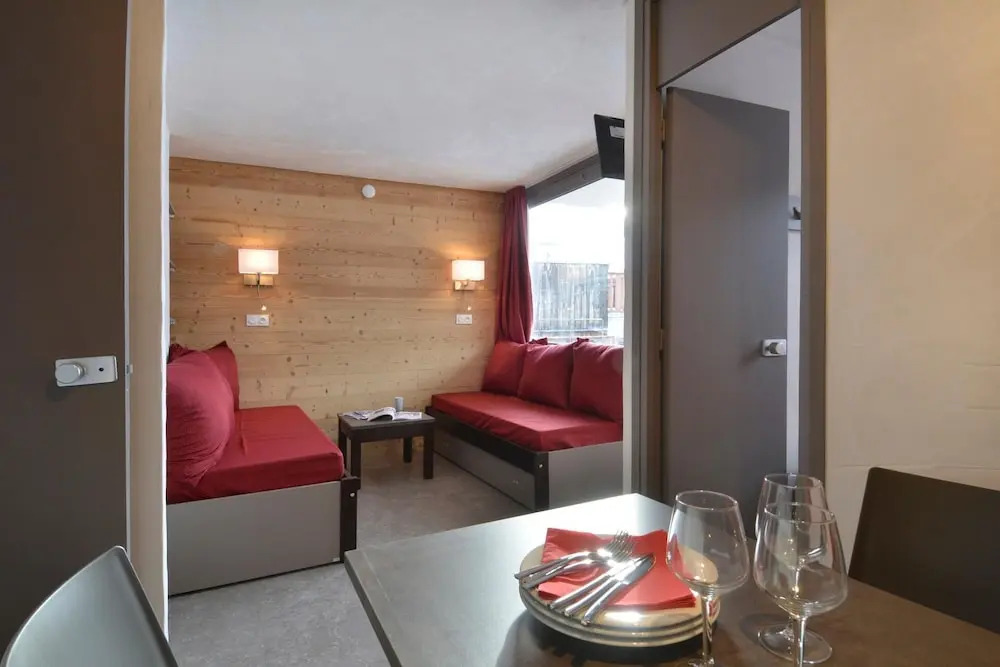 Residence Saintjacques Two-roomed Apartment for 4 People in the Resort Center Sj84