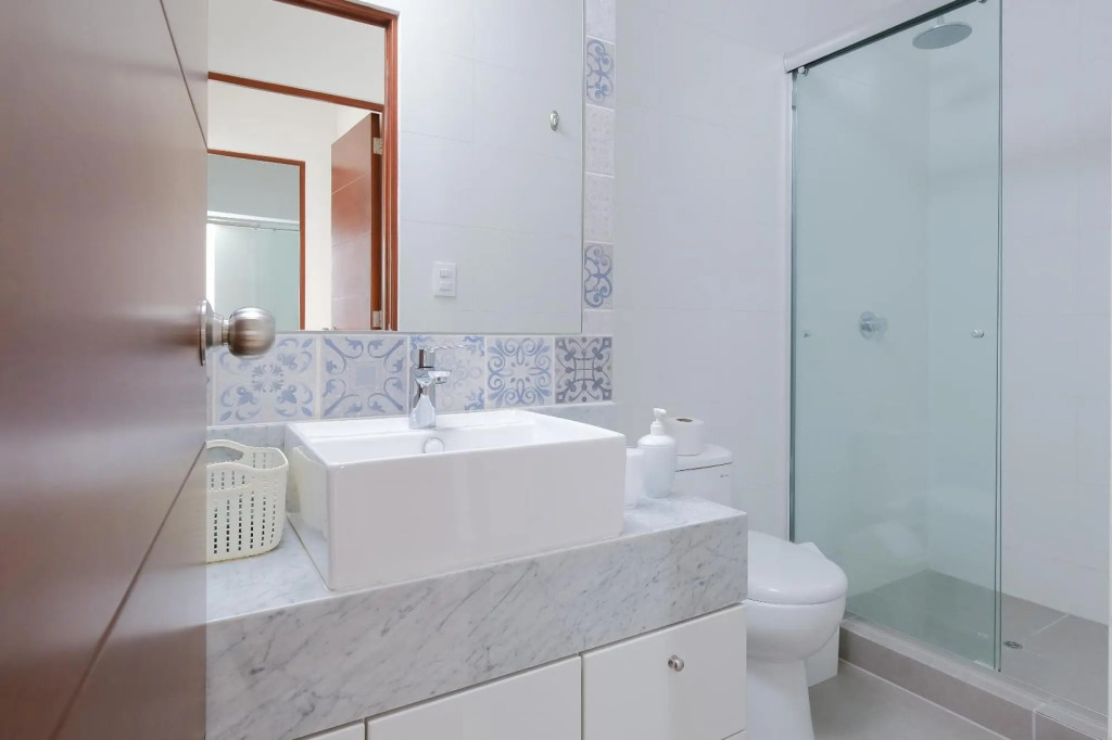 Spectacular 3BR 2BA Parking