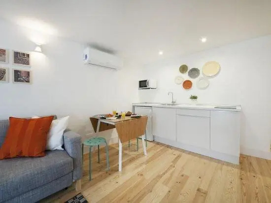 Peters Apartments