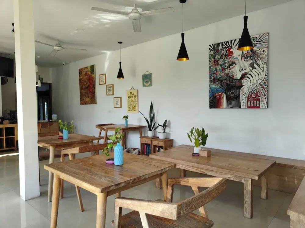 Manuver Surf and Stay Uluwatu Bali