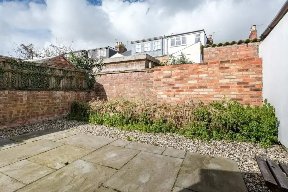 The Old Tailor House - Large & Charming 4BDR Home in Jericho