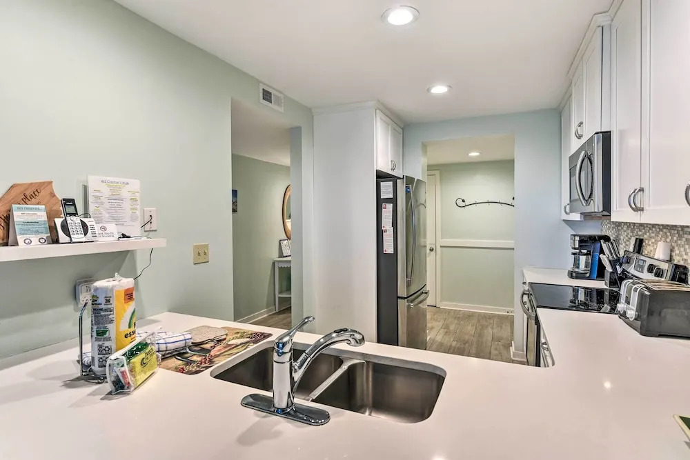 Palmetto Dunes Villa w/ Views: Steps to Beach