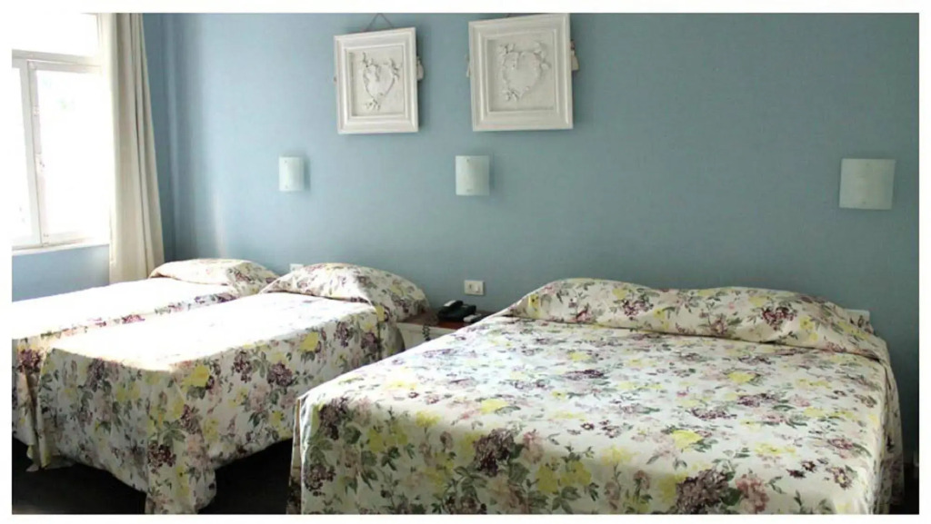 Hotel Caravelas