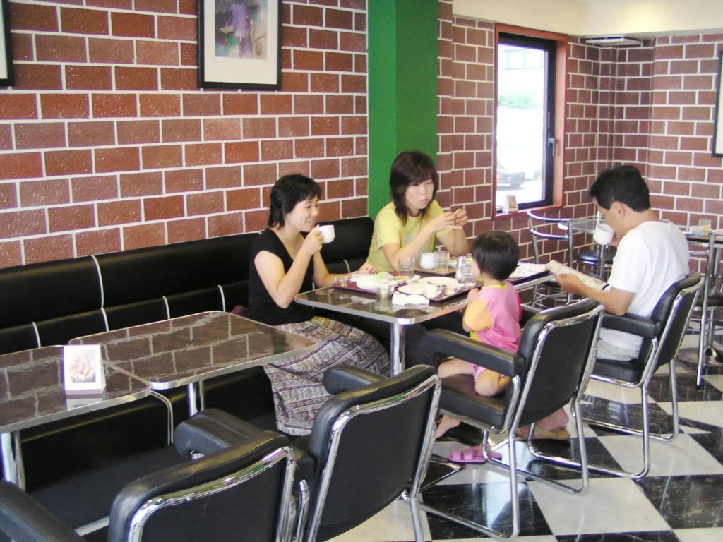Family Inn Fiftys Osaka