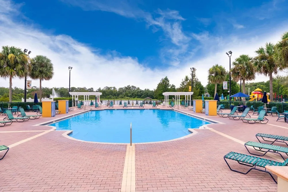 Enchanted Townhome Near Disney Parks 3Br