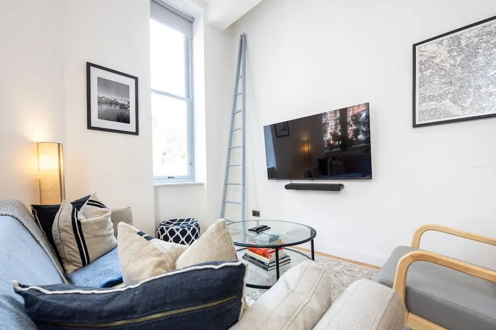 Azure Suite 1BR City Walks