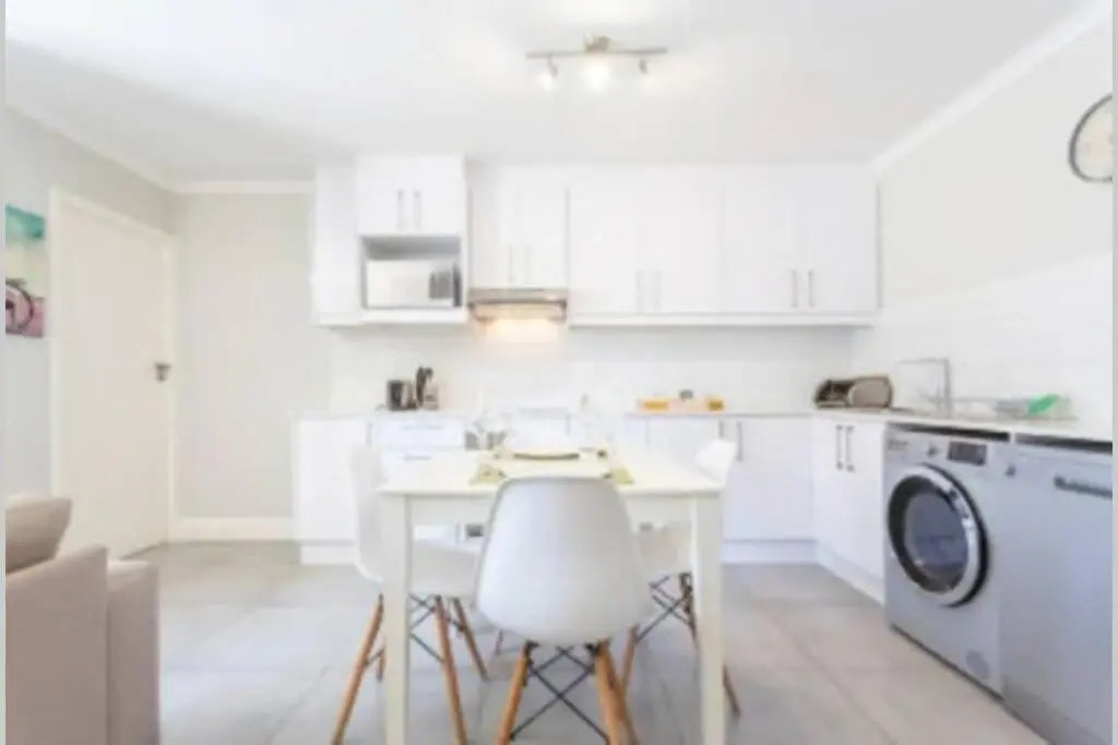 The Paragon SOLO MODERN DELUXE CENTRAL TO CAPE TOWN