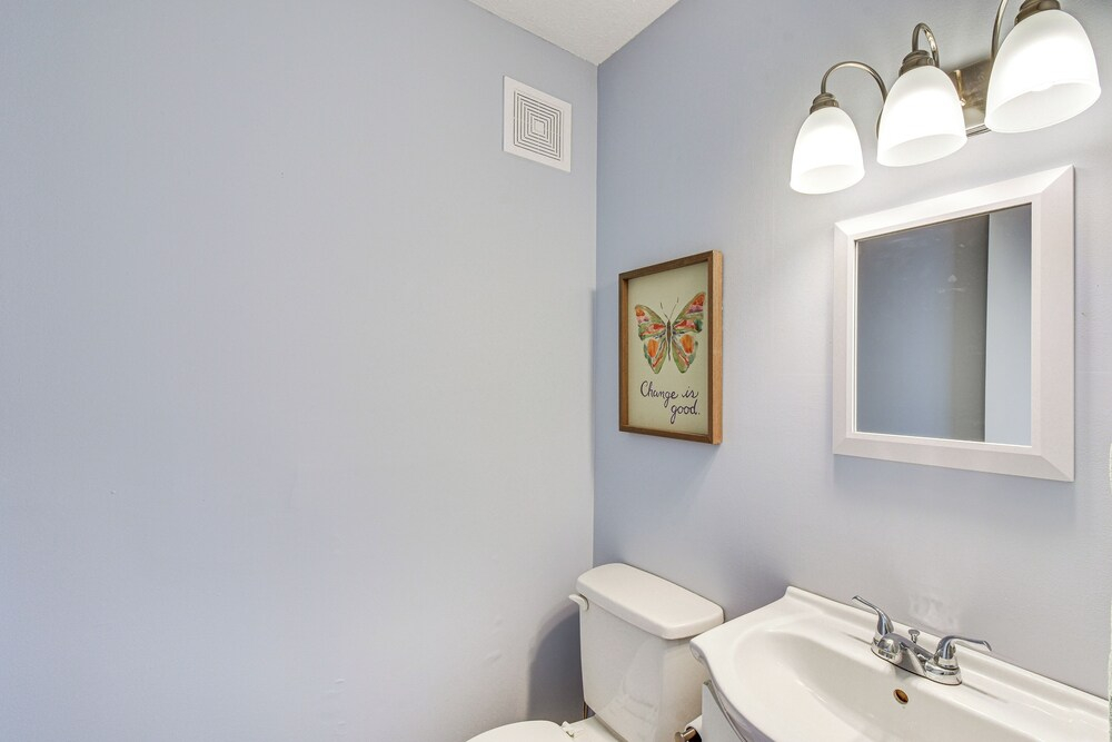 Tiger Town Getaway: 2 Mi to Downtown & Campus!