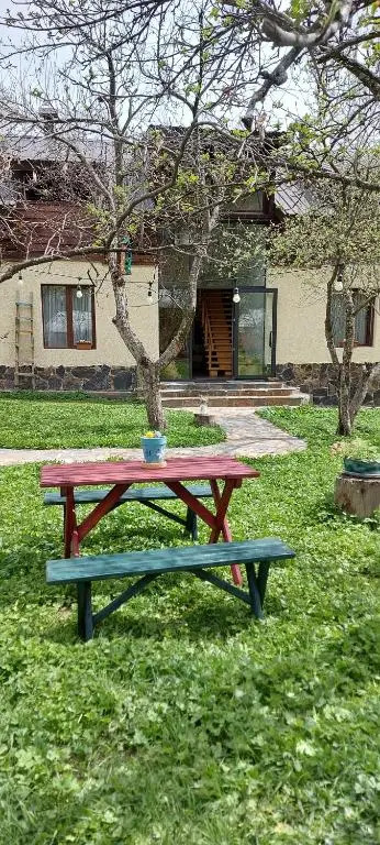 Ioskas House