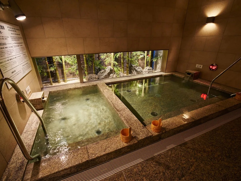 bnb+ Trip Community Tokyo - Adult Only Hostel