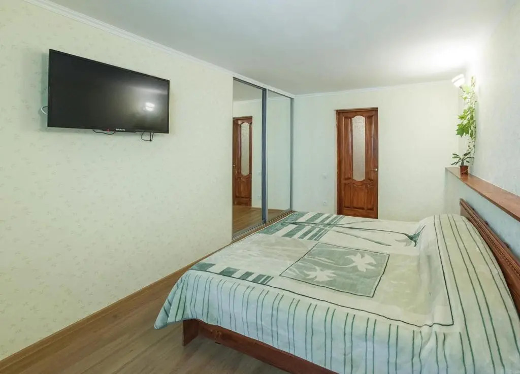 Apartment on Zhukovskogo