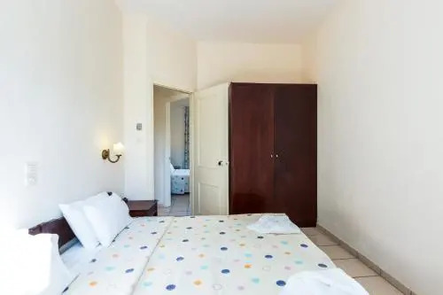 Rosebay Apartments