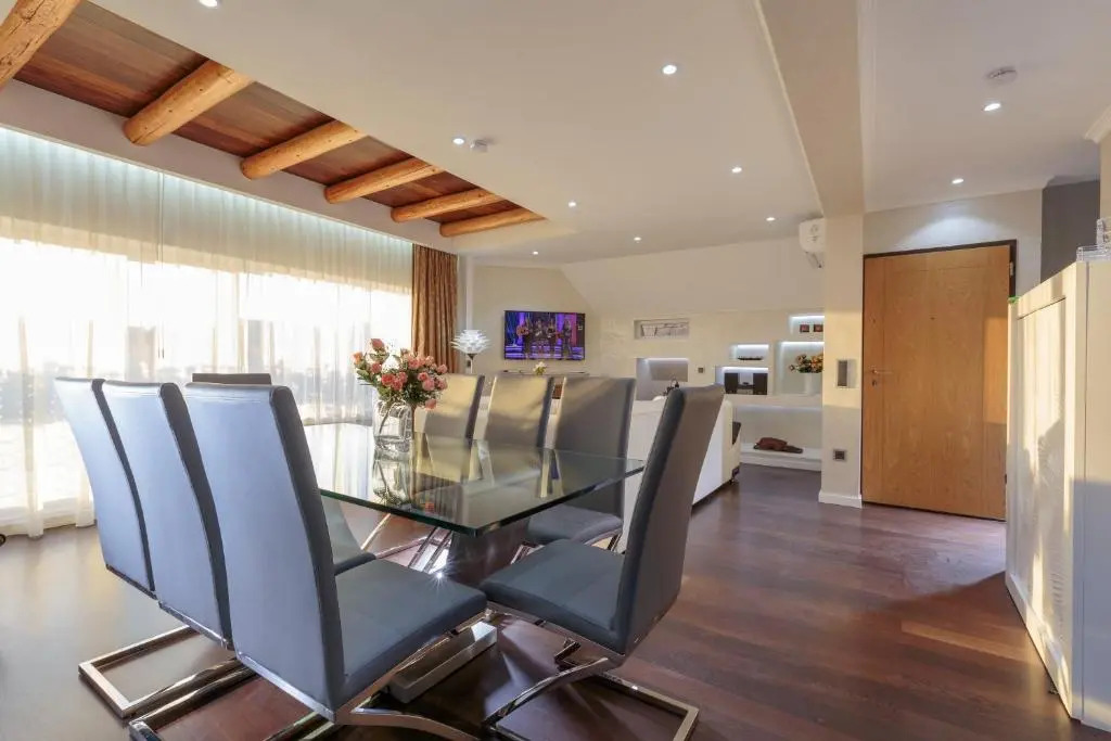The Queen Luxury Apartments - Villa Vinicia
