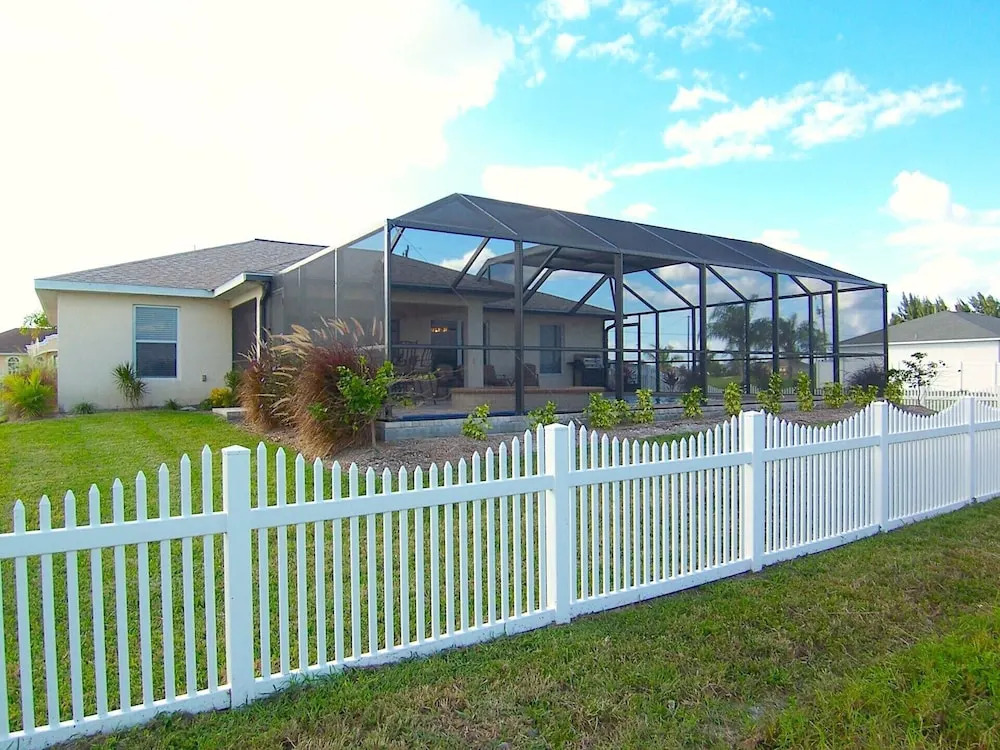 SEA Star Villa 1006