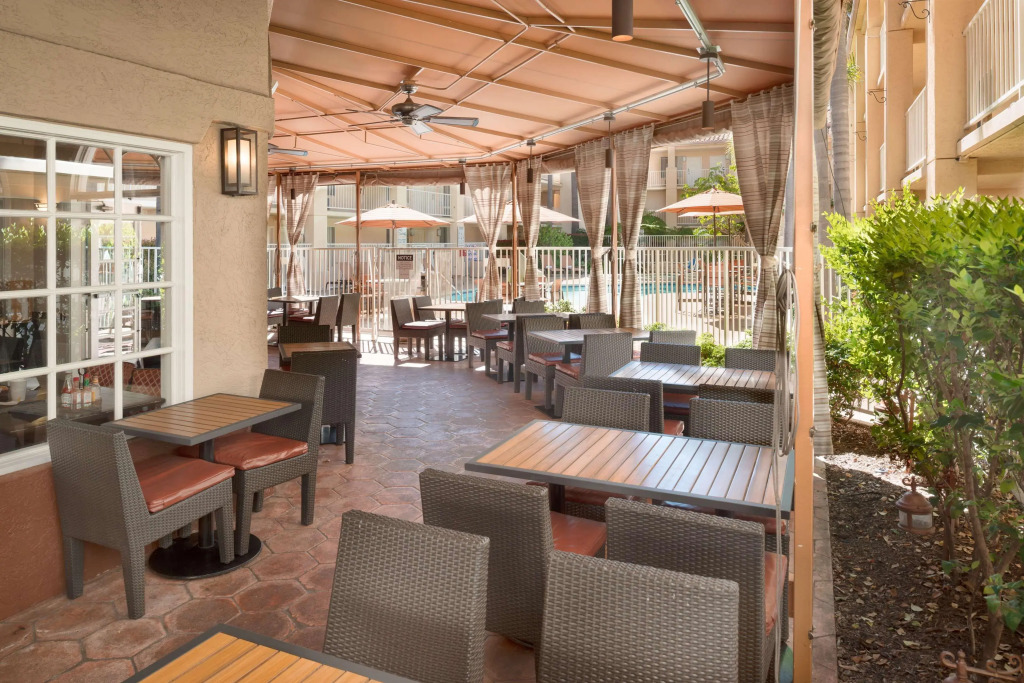 Radisson Hotel San Diego-Rancho Bernardo