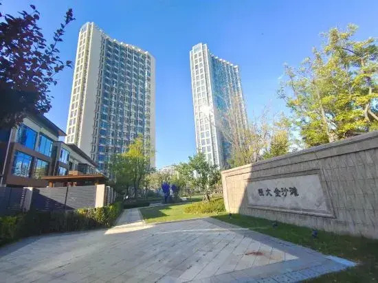 Zhongze Seaside Homestay (Qingdao Tangdaowan Hengda Golden Beach Shop)