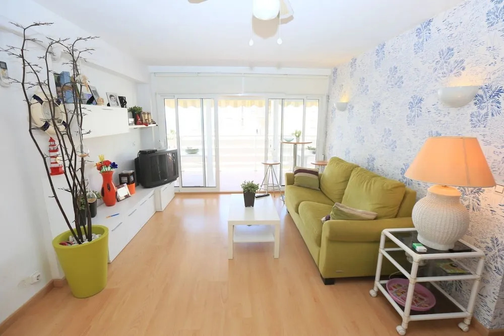 Apartamento Acogedor Para 8 Personas en Salou