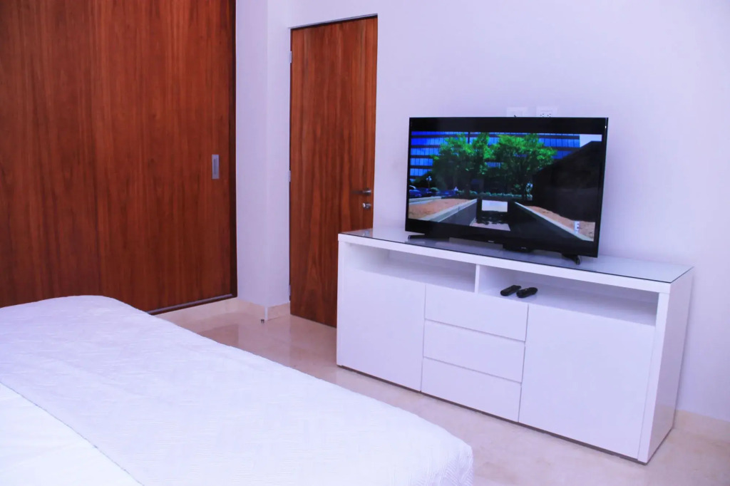 Terrazas 110 Apartment near 5th ave & beach by select