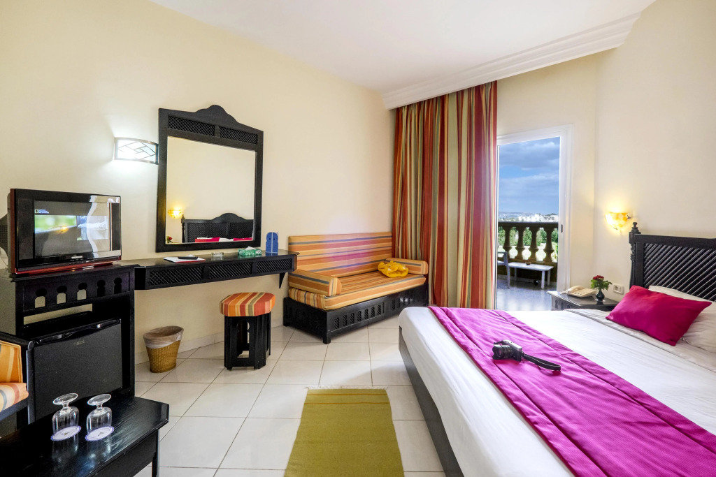 Houda Yasmine Marina & SPA