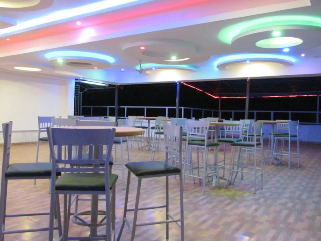 Raygreen Hotel