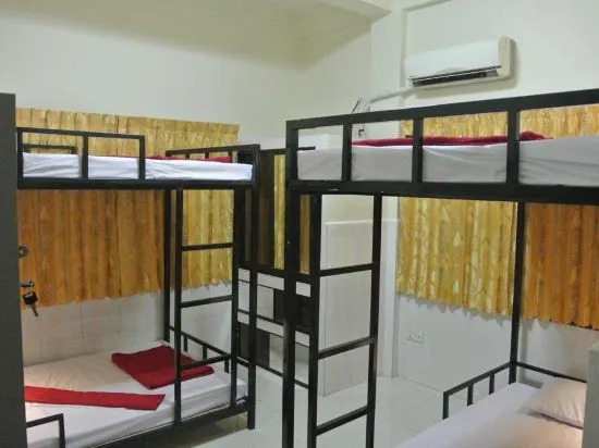 Cool Rock Hostel
