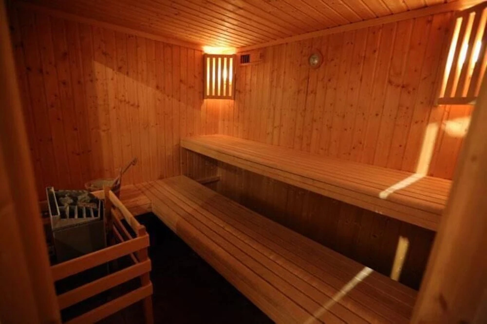 Fermes DU Planet N°4 : Chalet 12 Personnes / Chalet 12 People