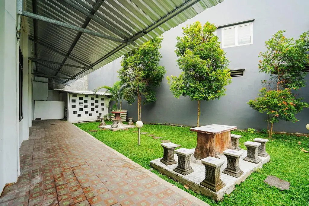 OYO Life 511 Grace Residence