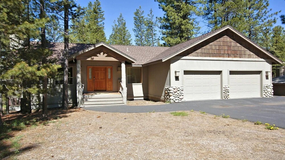 Quail 5 4 Br home by RedAwning