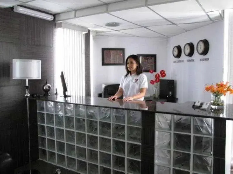Centrum Tower Suites