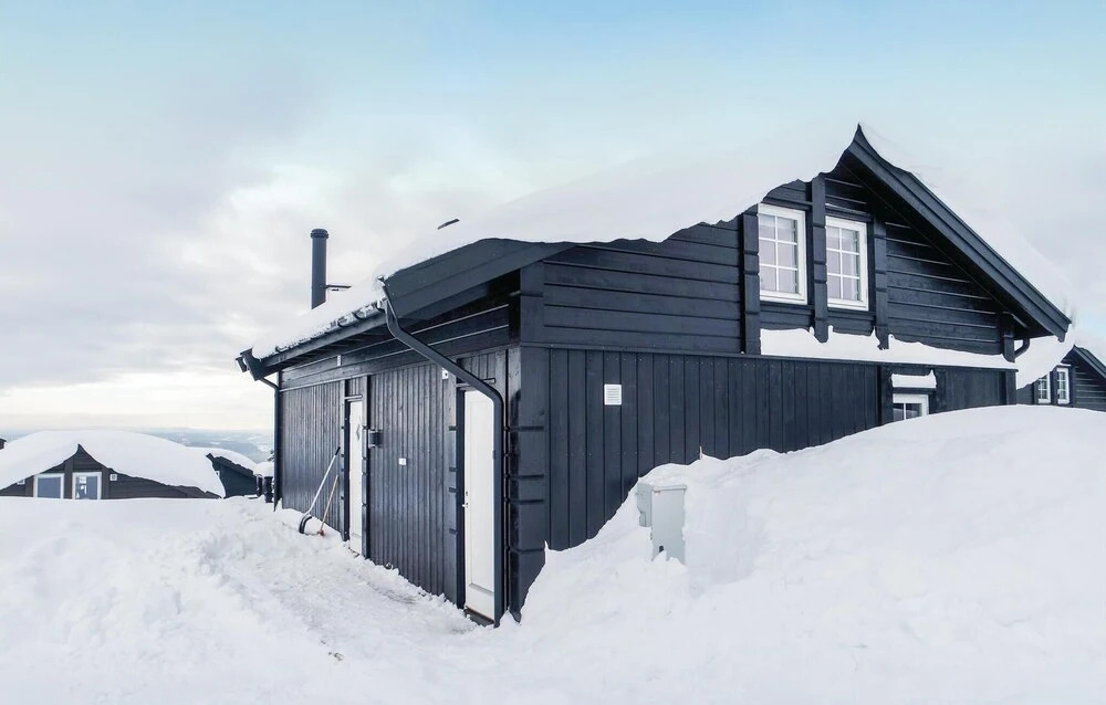 Cozy Home In Lillehammer With Wifi