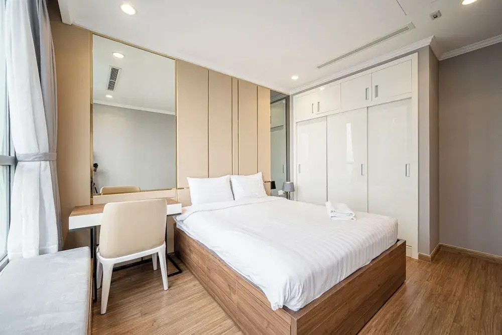 Vinhomes Royal Apartment