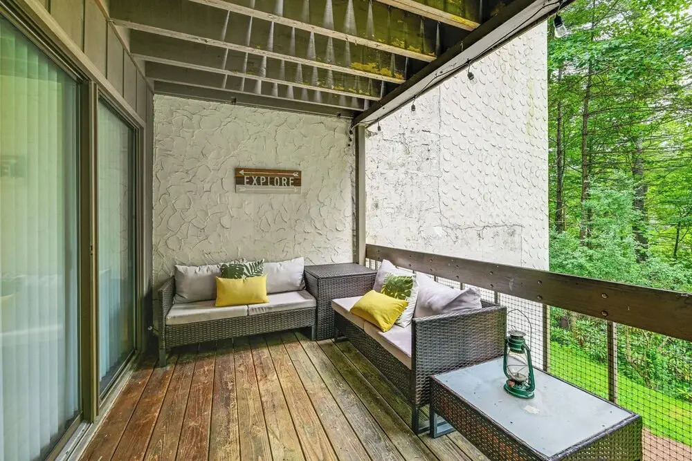 Sapphire Valley Condo w/ Pool & Lake Beach Access!