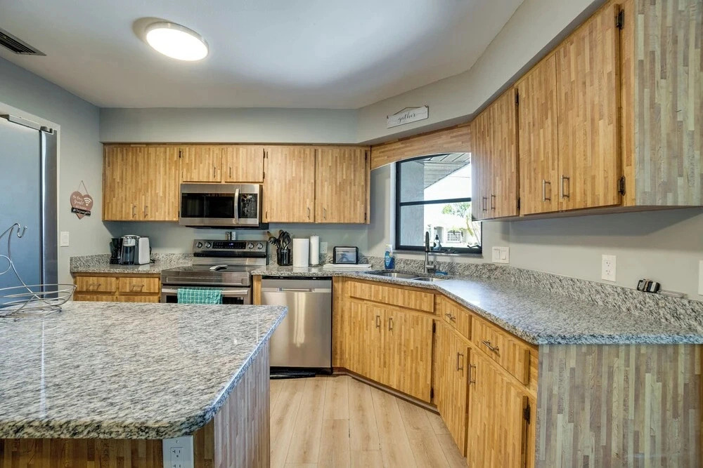 Tee Times & Beach Vibes! Rotonda West Home w/ Pool