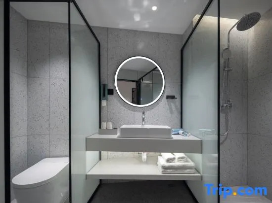 Ritzton International Hotel (Lingshui Haiyun Plaza)