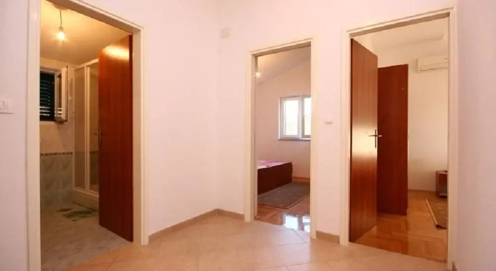 Per - Comfortable Family Apartments - A2