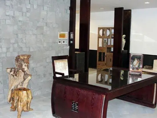Shexian Hotel