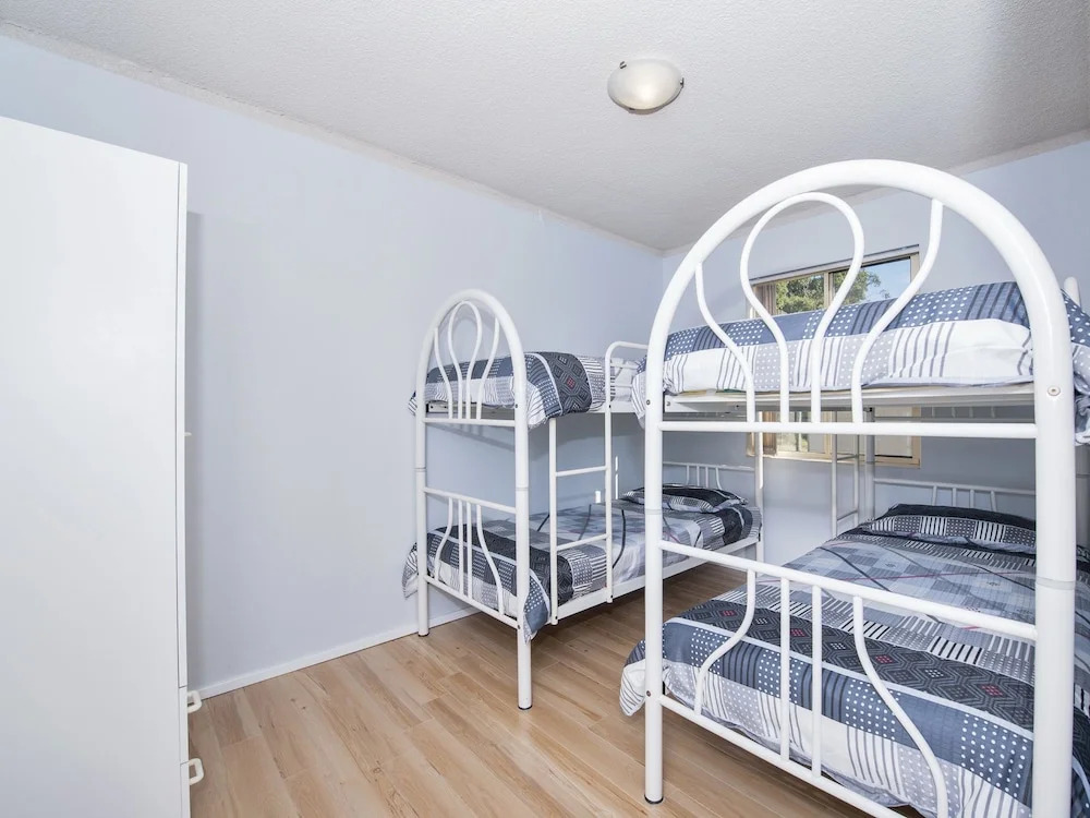 Shoal Court, Unit 04/7 Lillian Street