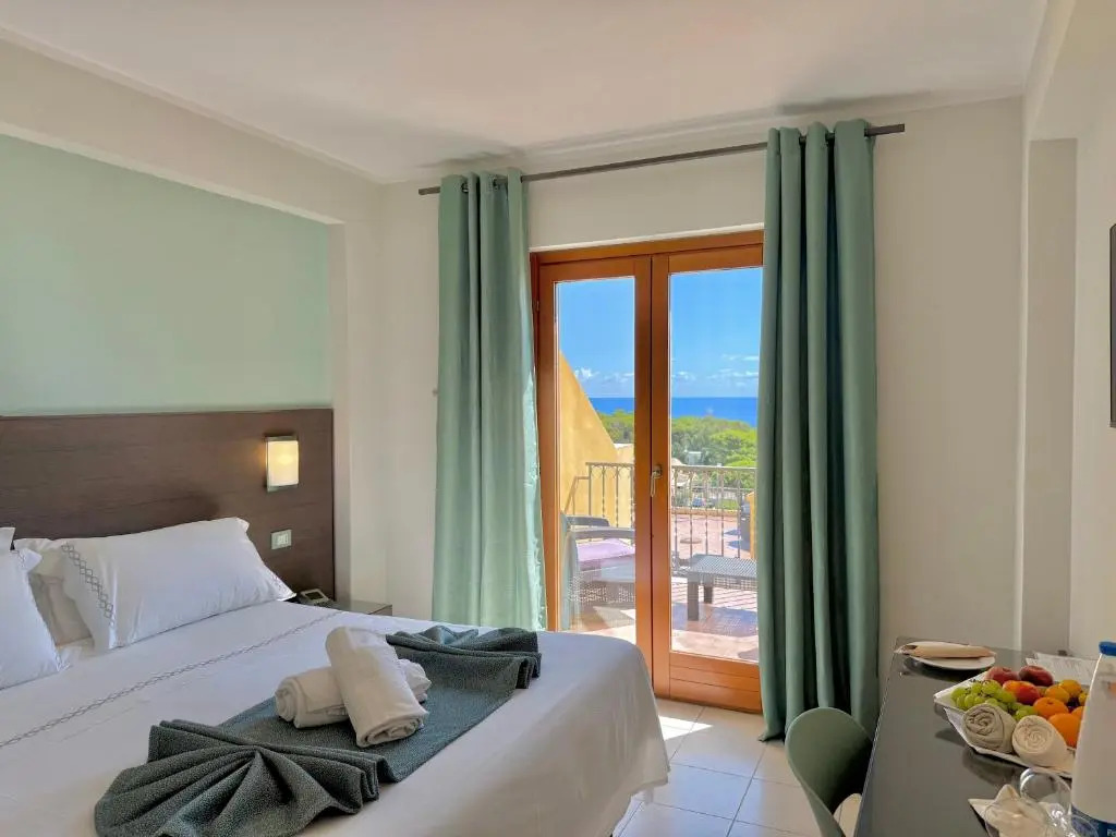 HOTIDAY San Vito Lo Capo
