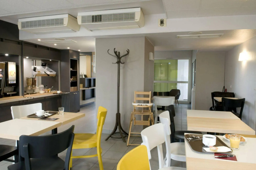 B&B HOTEL Amiens Longueau