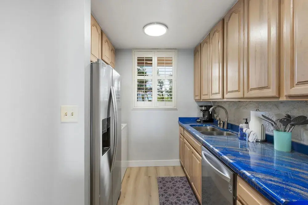 Experience Oceanfront Luxury at Kanai A Nalu 209, a Spacious 2-bd/2ba Condo, AC!
