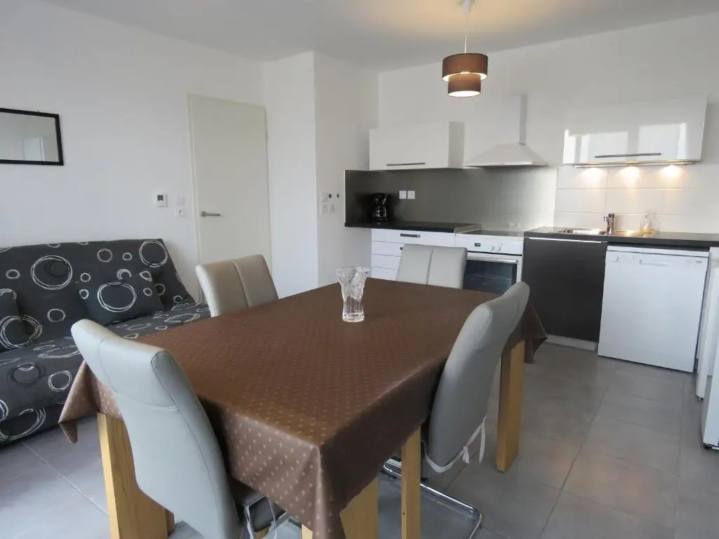 Appartement Sète, 2 pièces, 4 personnes - FR-1-472-148