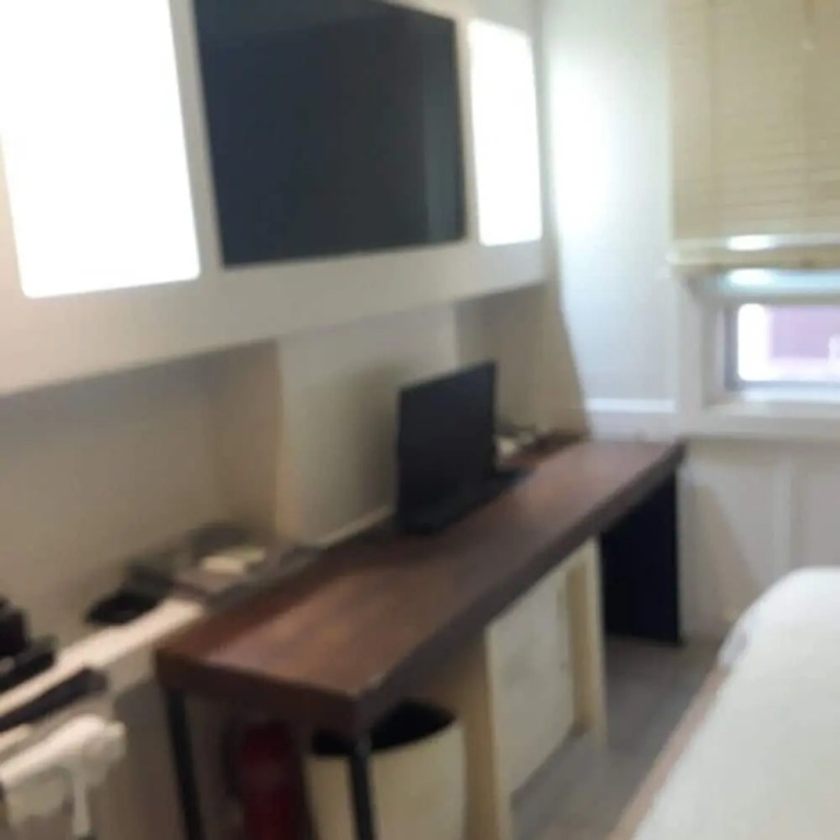 Yd 27 Hotel