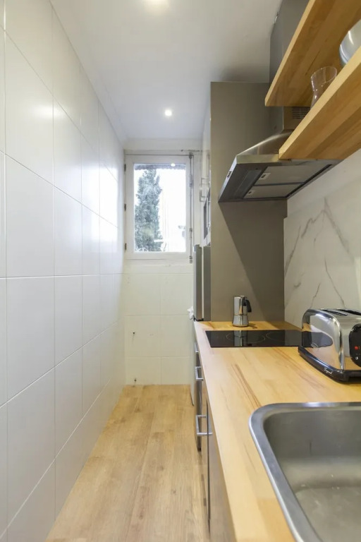 Dobo Rooms Zurbano I