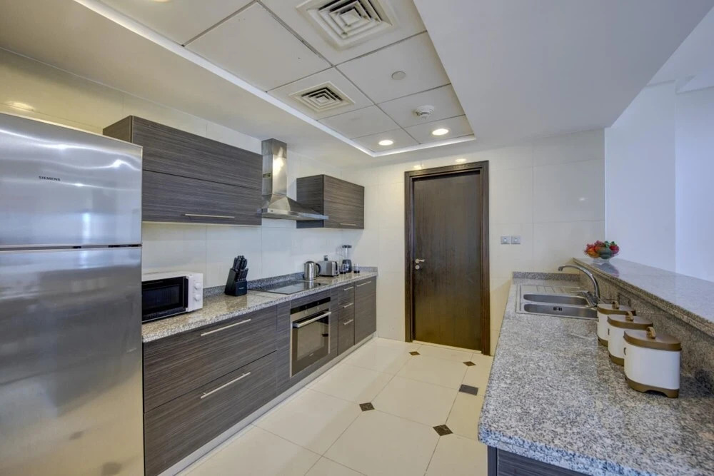 Designer 3B Sea Views Dubai Marina