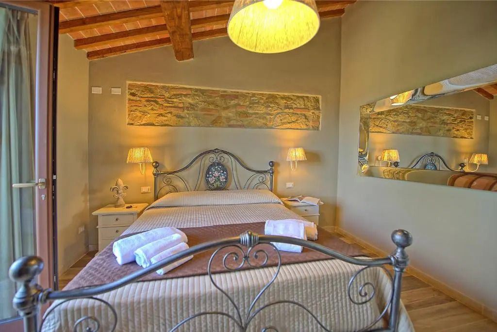 Villa Massimiliano by PosarelliVillas