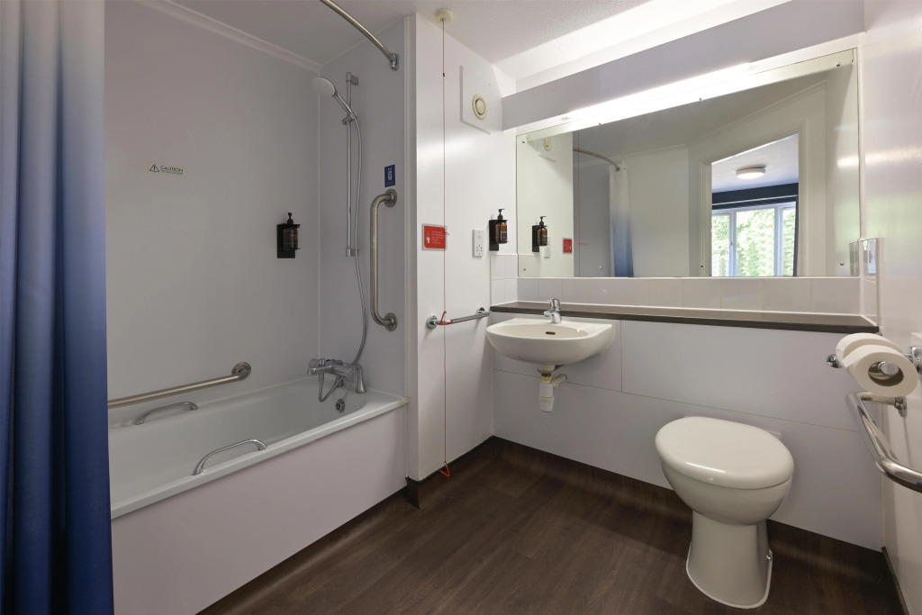 Travelodge Medway M2