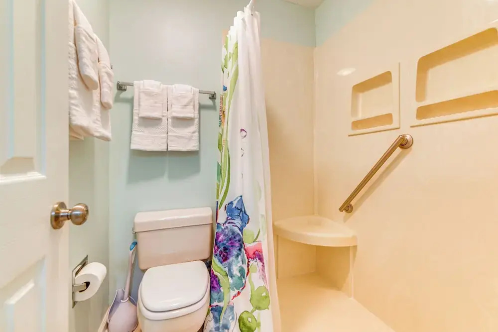 7 Mi to North Myrtle Beach: Condo w/ Pool Access