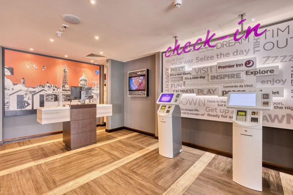 Premier Inn Plymouth City Centre - Derry's Cross