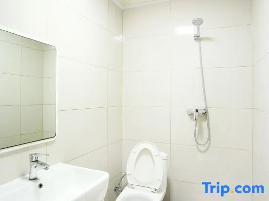 Gaoqing Hua Xia Hotel