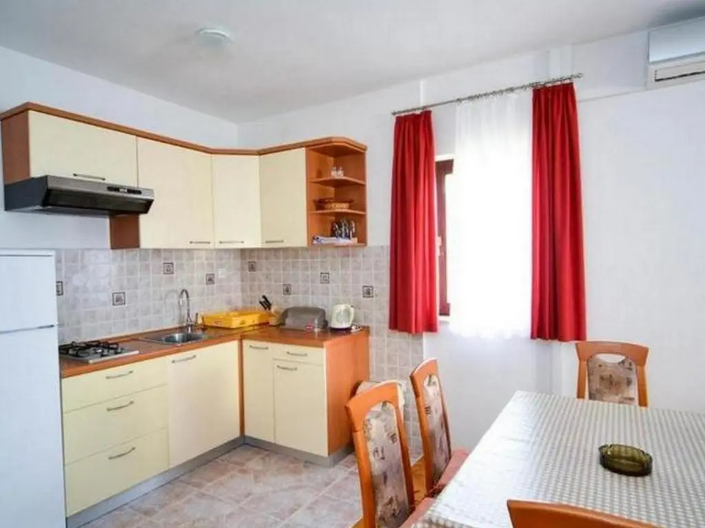 Apartments Jurjako